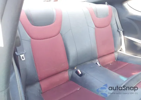 2010 Hyundai Genesis 2.0T Track из США, поврежденный, VIN KMHHT6KD3AU022125